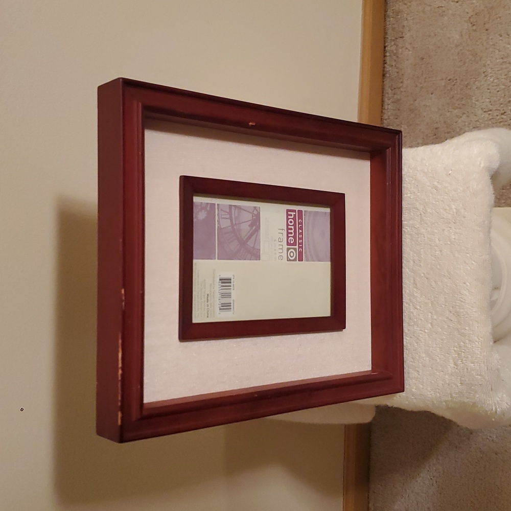 Red Photo Frame - Picture 10 of 10
